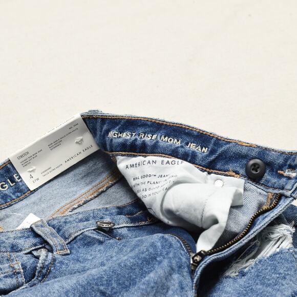 NEW American Eagle Women's Mom Jeans Highest Rise Cotton Blend Blue Size 4 / 27W - Picture 7 of 8